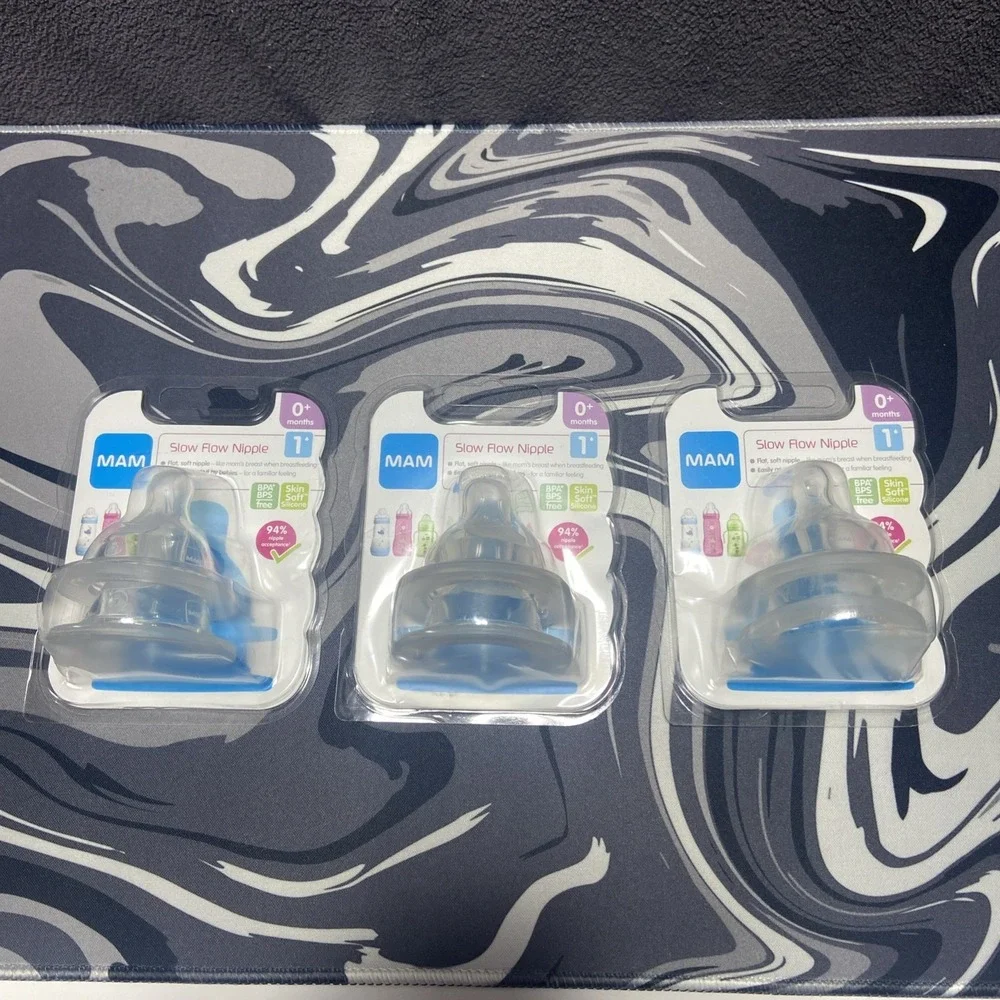MAM Slow Flow 0 + Months Bottle Nipples Level 1 (Lot of 3)